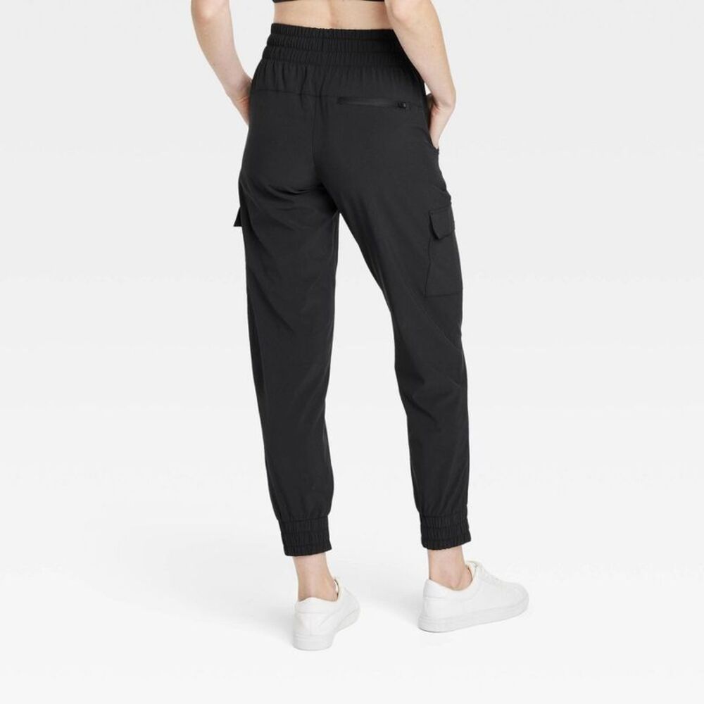 Women's Flex Woven Mid-Rise Cargo Pants - All in Motion - Picture 2 of 4
